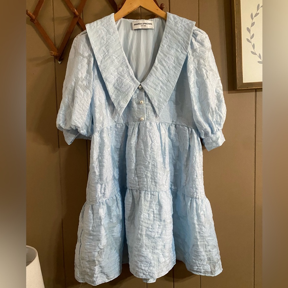 AMANDA UPRICHARD dress